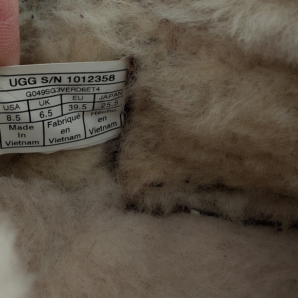 UGG Womens McKay Chestnut Sheepskin Ankle Boots Size 8.5 winter fur trendy - Picture 12 of 16